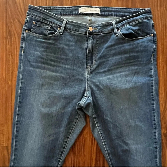 Levi Strauss & Co Signature Midrise Skinny Denim Jeans Medium Wash Plus size 20W - Picture 3 of 10